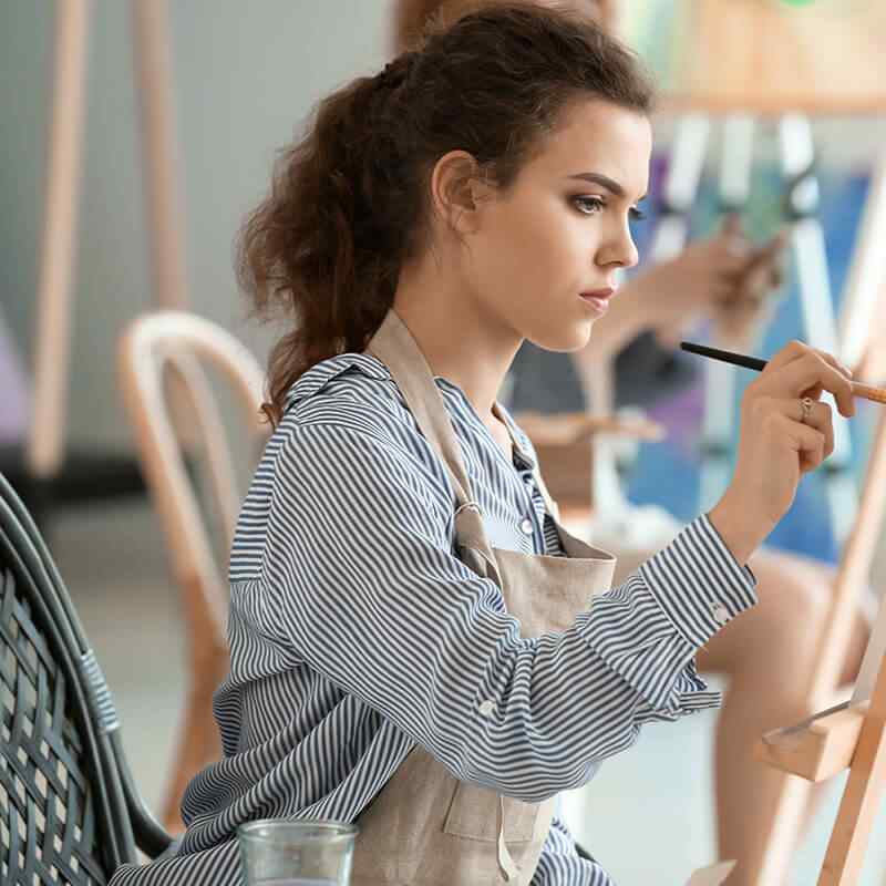 https://univerzum.si/wp-content/uploads/2019/03/courses_01.jpg